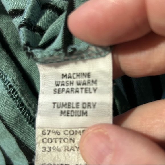 Cut Loose Muted Green Navy Stripe Pullover Cotton Top with Boat Neck - Medium - Picture 8 of 8